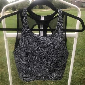 SALE 🌼 Lululemon crop top, with built in bra